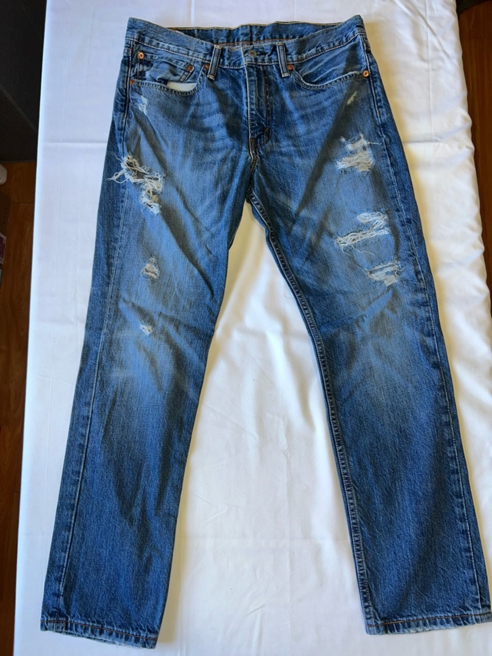 Levis 511 34x30 Distressed Slim Jeans